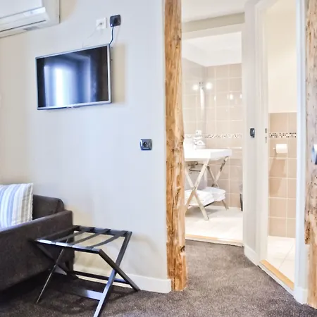 Hotel Grand Coeur Latin 4*