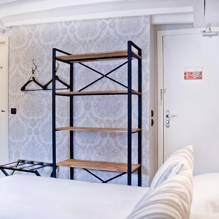 Hotel Grand Coeur Latin 4*