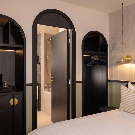 Hotel Grand Coeur Latin 4*