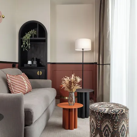 Hotel Grand Coeur Latin 4*
