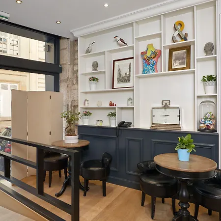 Hotel Grand Coeur Latin Paris